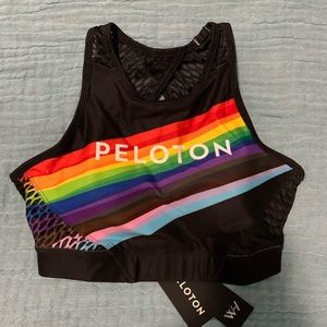WITH Peloton Pride Flag Noir High Neck Sports Bra